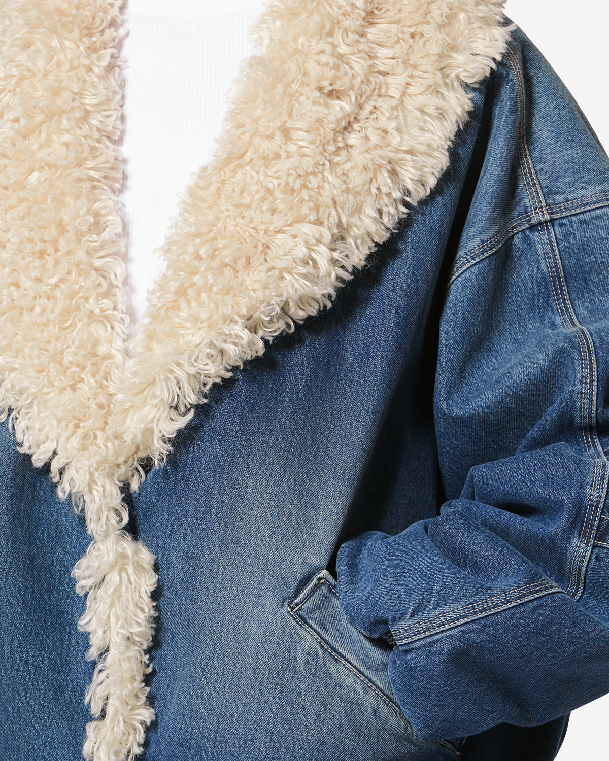 VESTE CHARONE