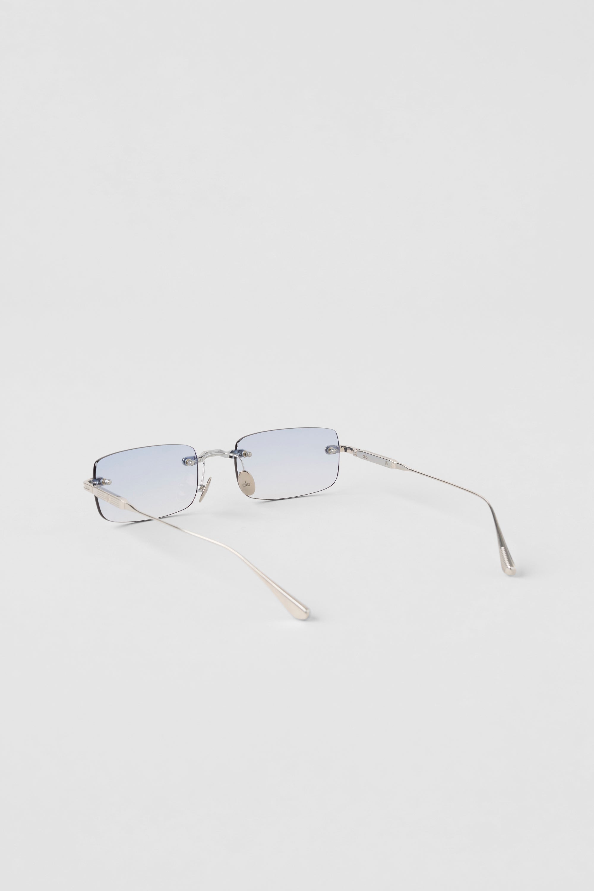 ALO Wire Sunglasses - Chrome/Blue Gradient