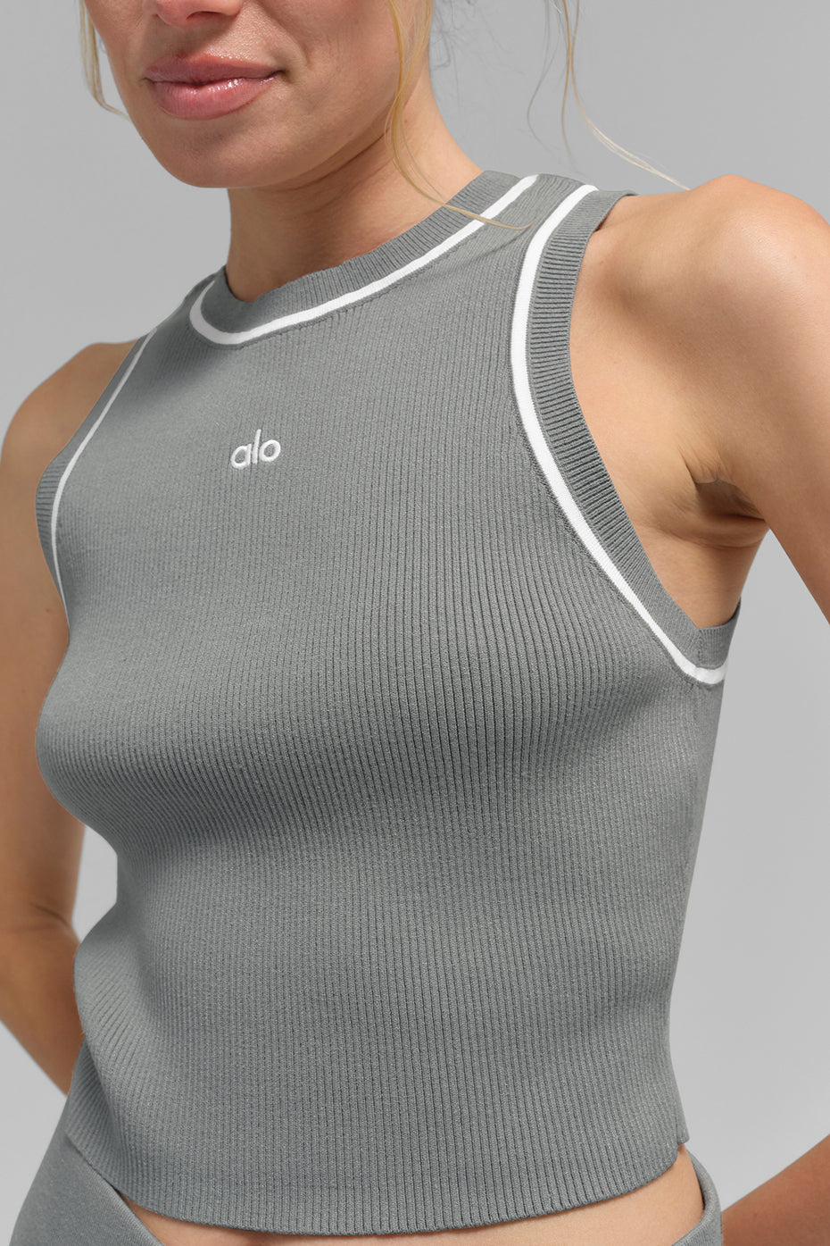 Ribbed Sweater Knit Highline Cropped Tank - Lunar Grey/White