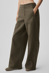 Mid-Rise Cosmopolitan Snap Pant - Olive Tree