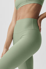 16" High-Waist Airlift Capri - Dune Grass