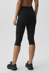 16" High-Waist Airbrush Capri - Black